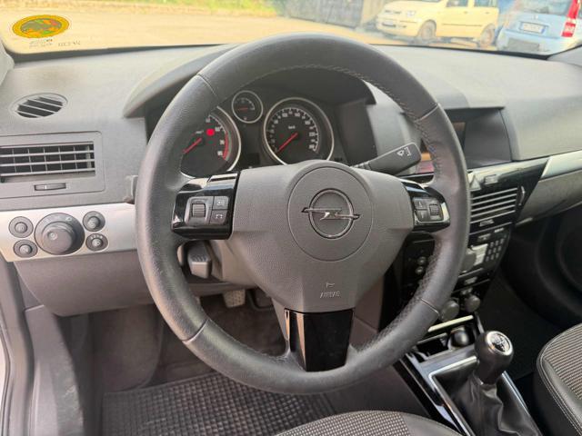 OPEL Astra 107,051km GTC 1.6 16V VVT 3p Cosmo Bellissima