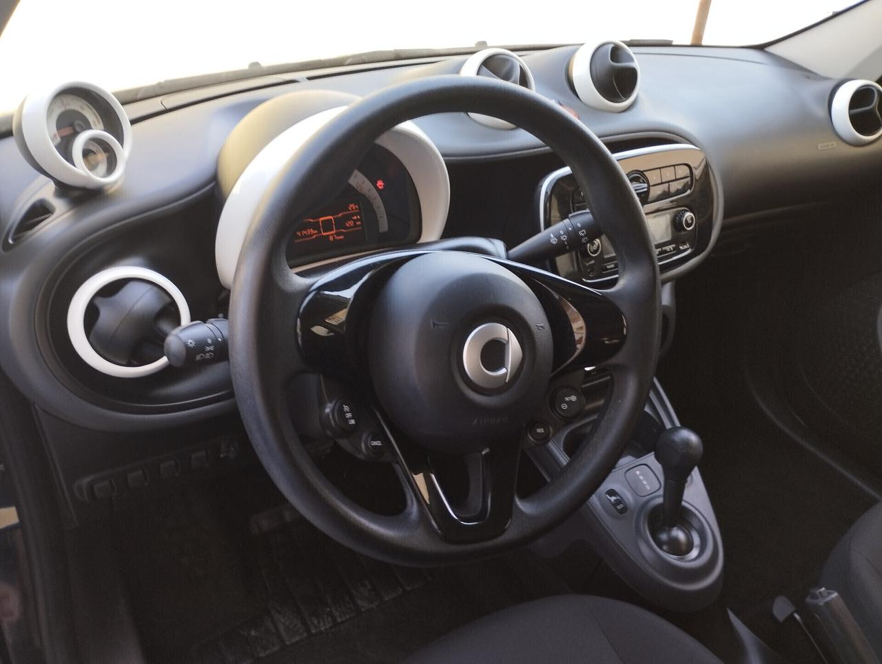 Smart ForFour EQ Youngster Elettrica