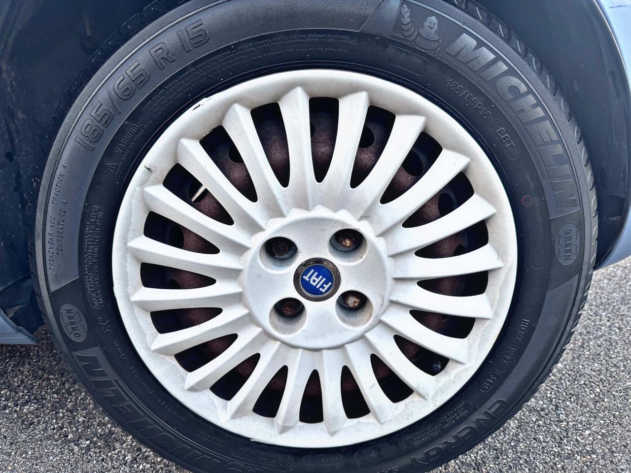 Fiat Grande Punto 1.4 Starjet 16V 5 porte Dynamic