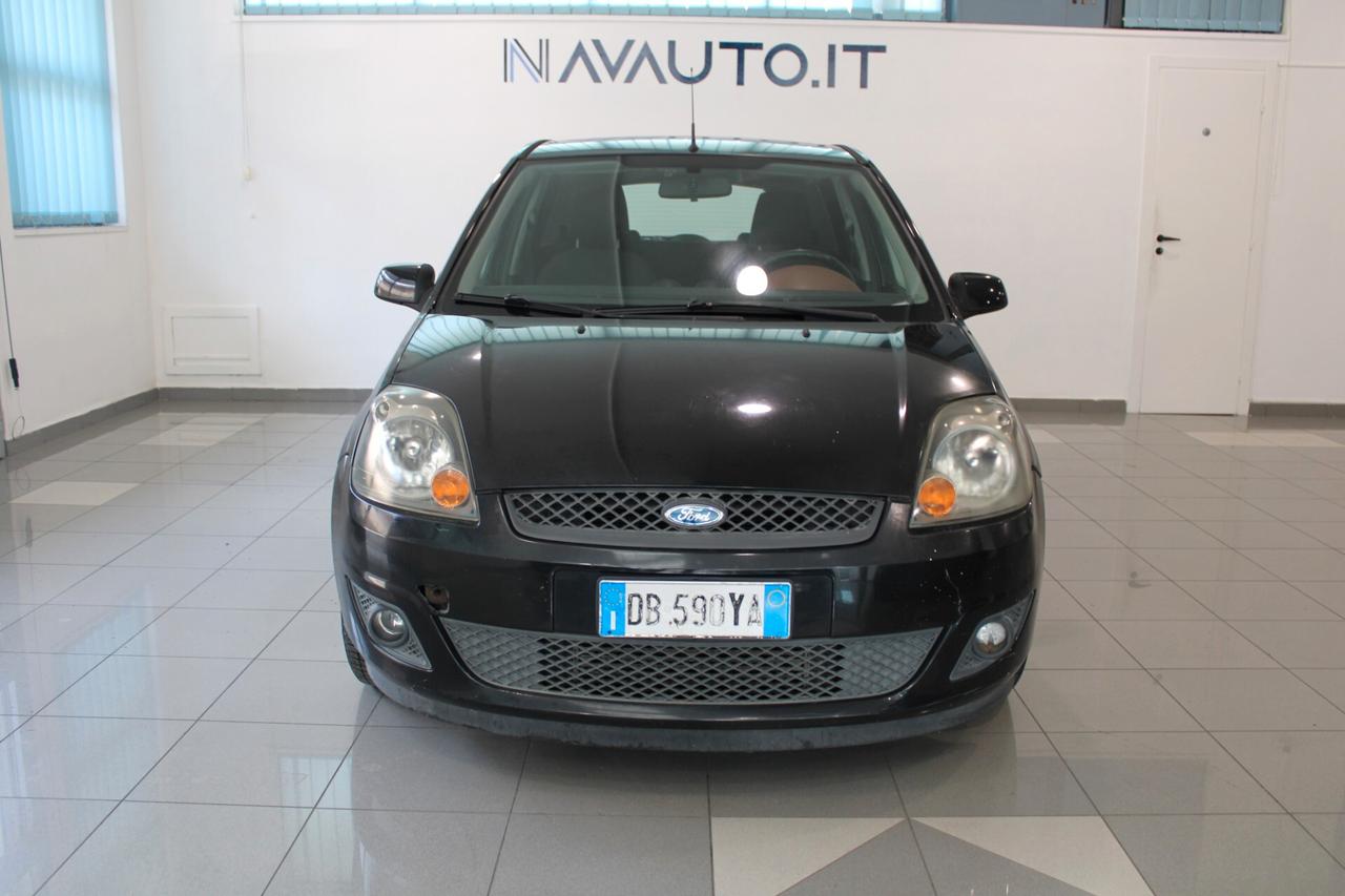 FORD Fiesta 1.6 TDCi Ghia - 2006