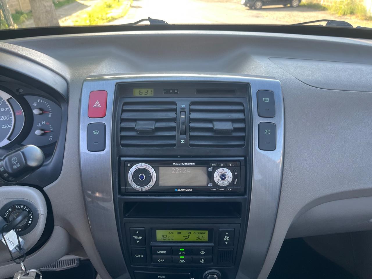 Hyundai Tucson 2.0 CRDi TD Dynamic AUTOMATICO 4X4 SOLI 90.000 KM