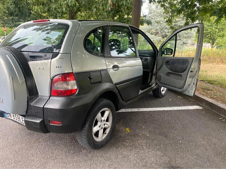 Renault 4x4