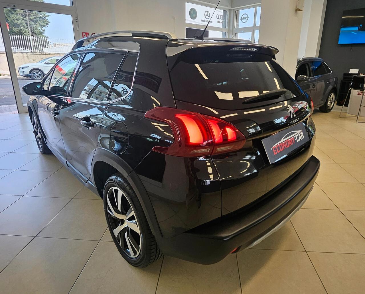 Peugeot 2008 BlueHDi 120 S&S Crossway