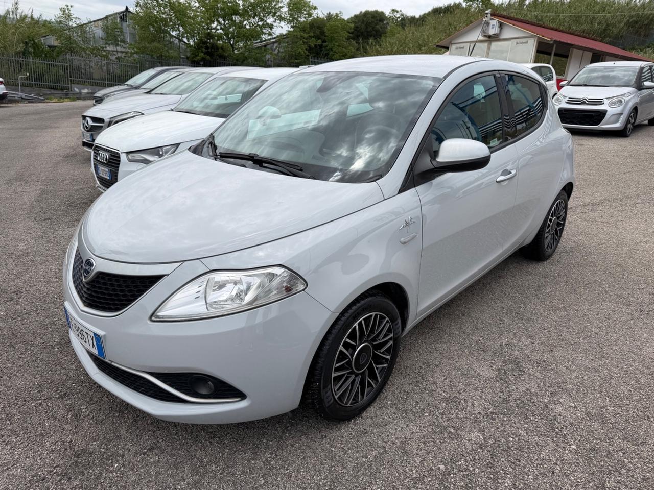 Lancia Ypsilon 1.3 MJT 16V 95 CV 5 porte S&S Mya