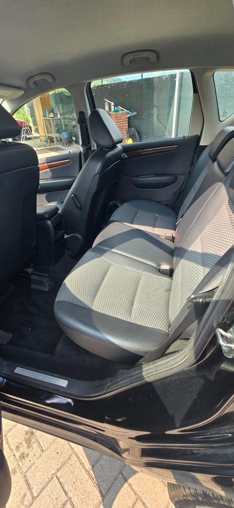 Mercedes-benz A 160 BlueEFFICIENCY anno 2011