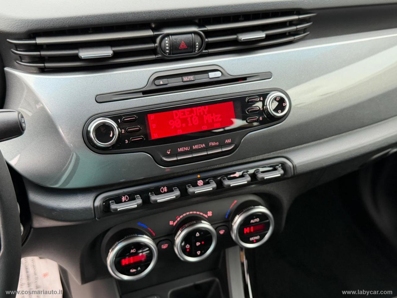 ALFA ROMEO Giulietta 1.6 JTDm-2 105 CV Distinctive