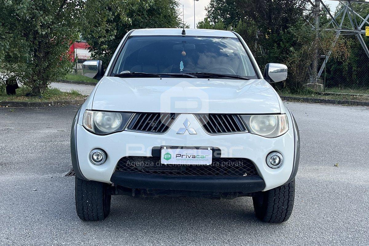 MITSUBISHI L200 2.5 DI-D/178CV DC Intense Plus L.E.