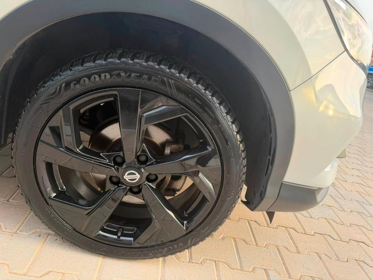 Nissan Qashqai 1.6 130 CV TEKNA FULL OPTIONAL UNICO PROPRIETARIO