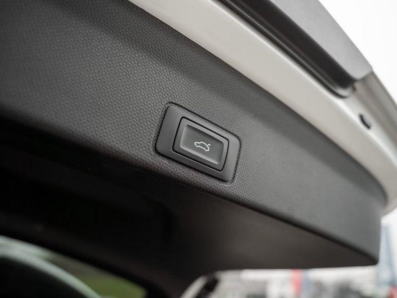 CUPRA Terramar 1.5 e-HYBRID DSG Camera Navi Cockpit 18"