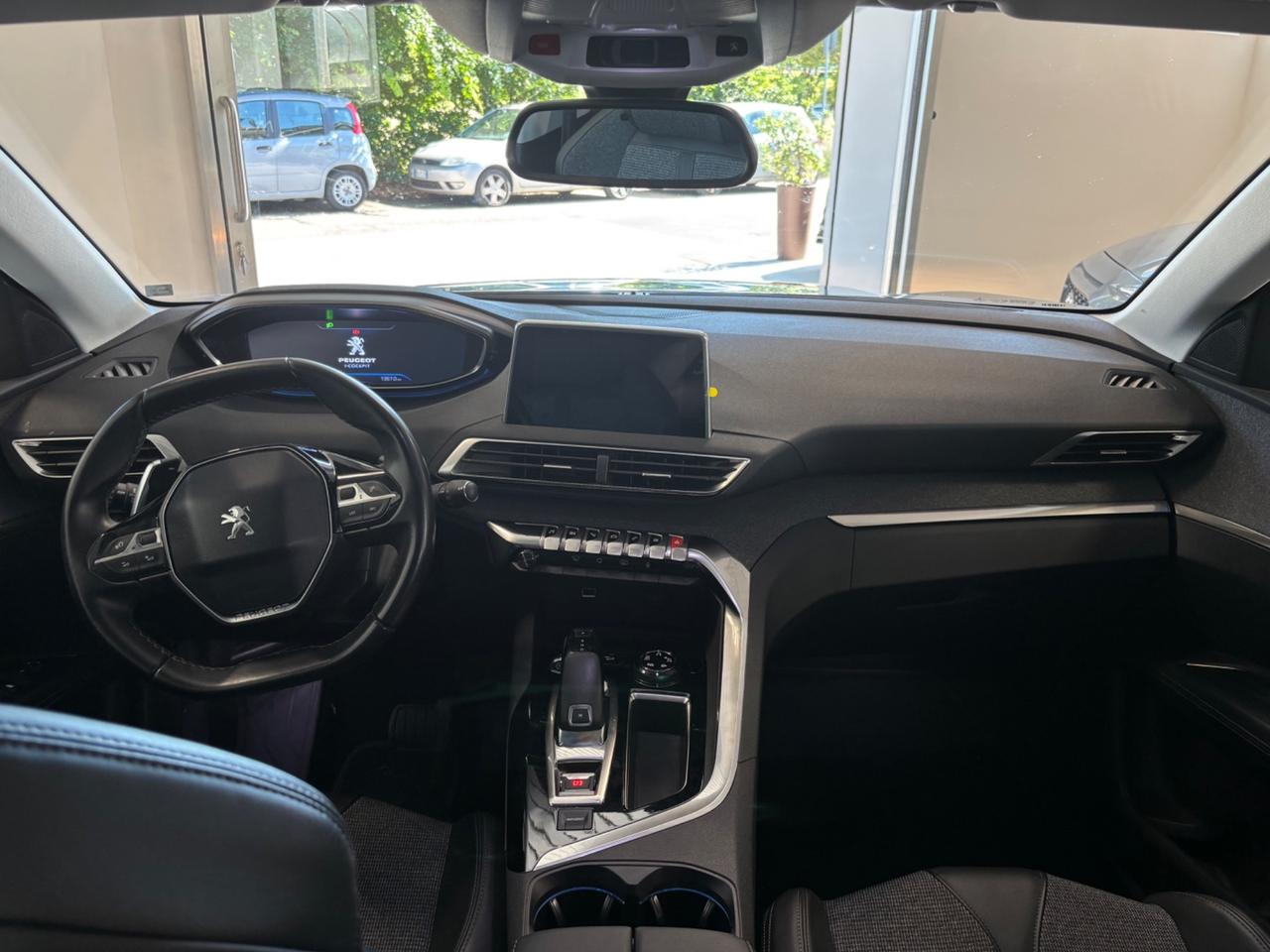 Peugeot 3008 BlueHDi 130 S&S EAT8 Allure