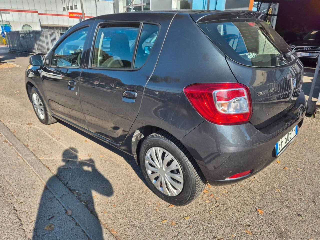 Dacia Sandero 1.5 dCi 8V 75CV Start&Stop Lauréate