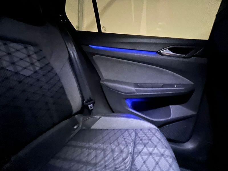 Volkswagen Golf Golf 1.5 eTSI 150 CV EVO ACT DSG R-Line