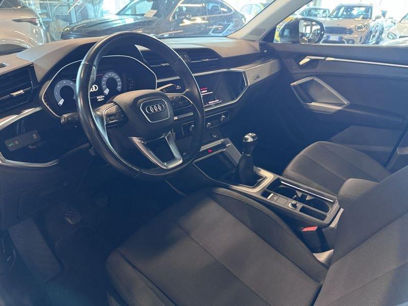 Audi Q3 35 TDI Business Plus