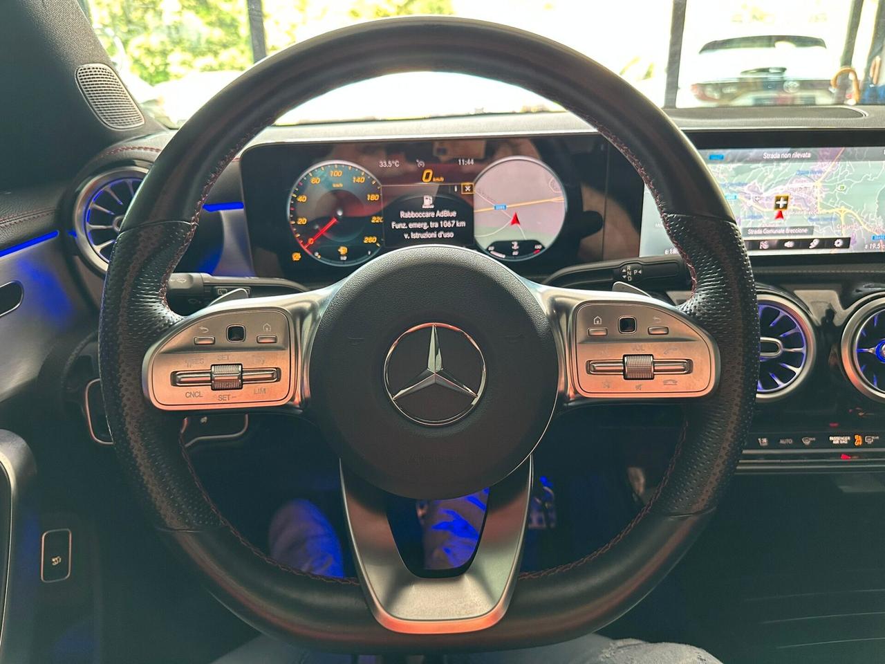 MERCEDES CLA 200d SHOOTING BRAKE PREMIUM AMG IPERFULL