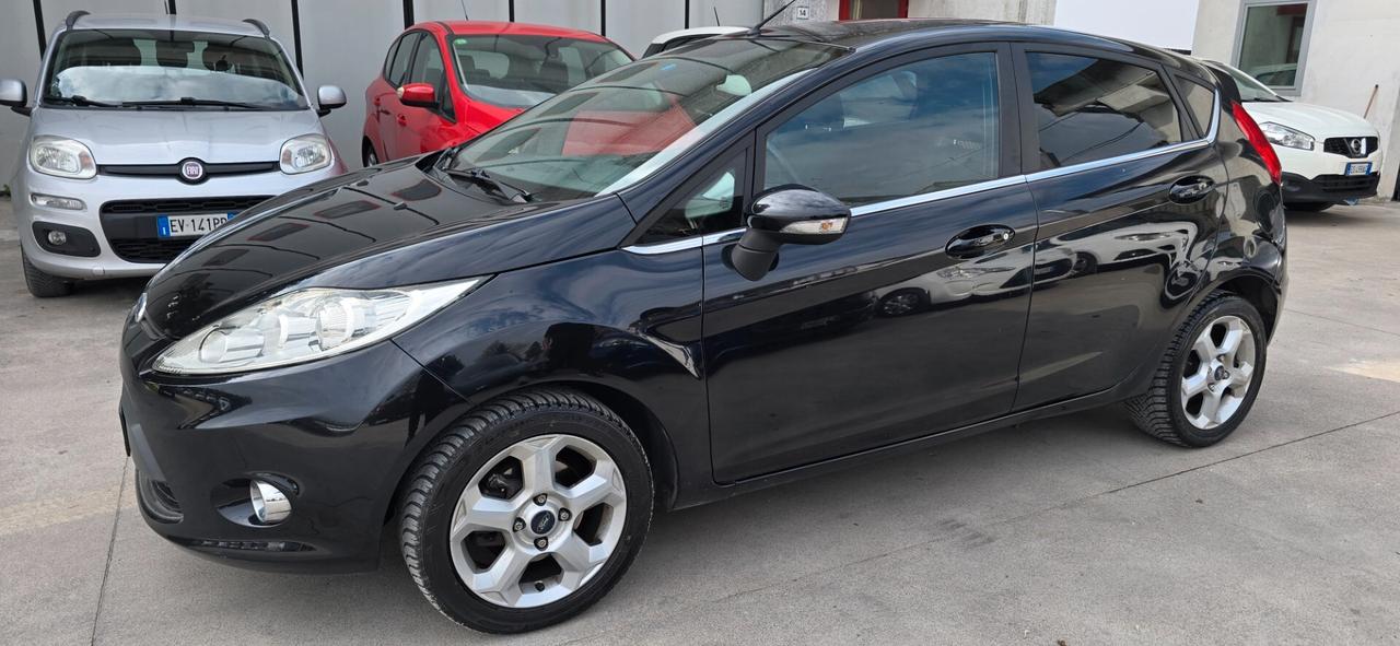 Ford Fiesta Fiesta+ 1.4 5 porte Bz.- GPL