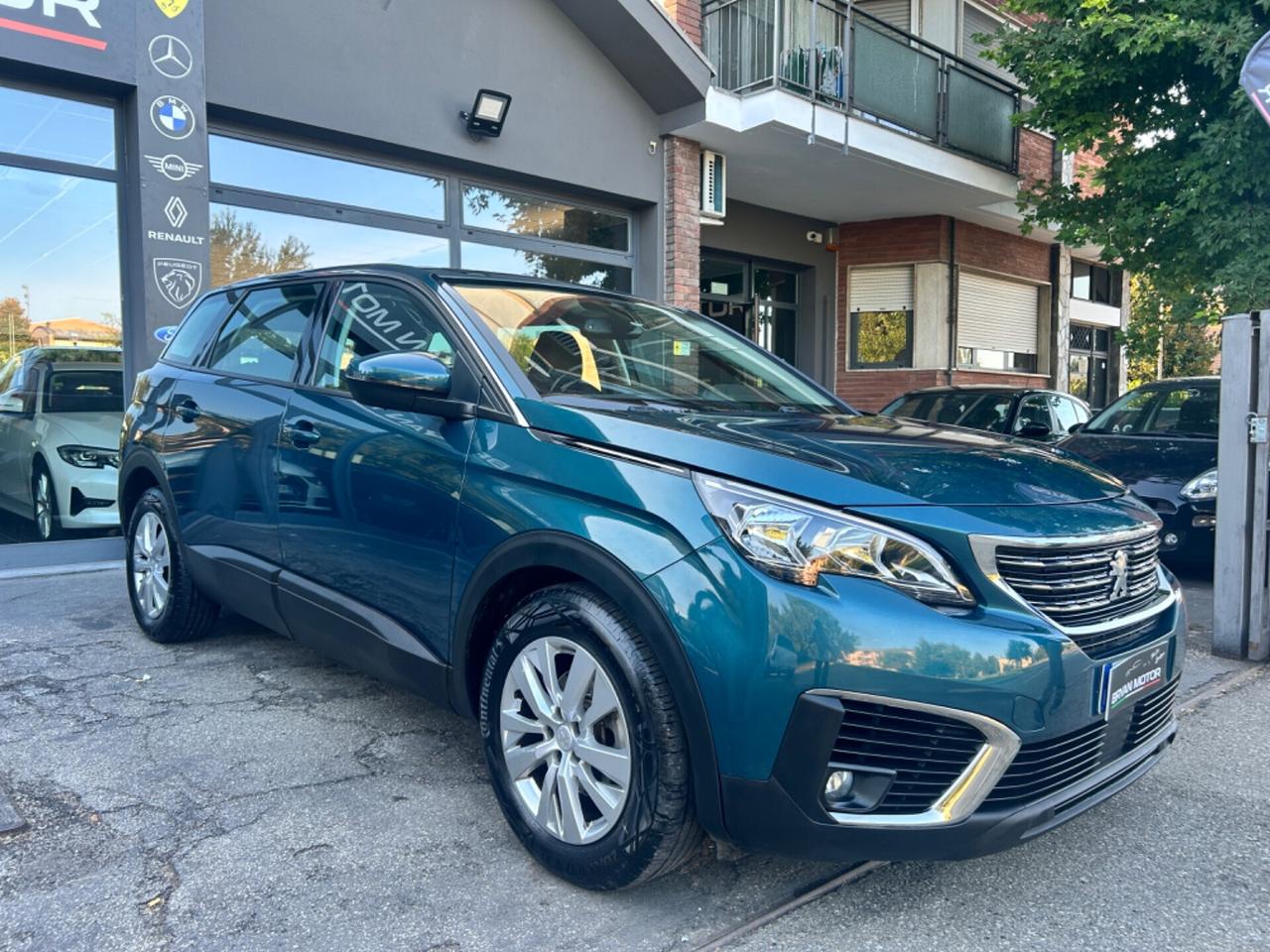 Peugeot 5008 BlueHDi 130 S&S Allure