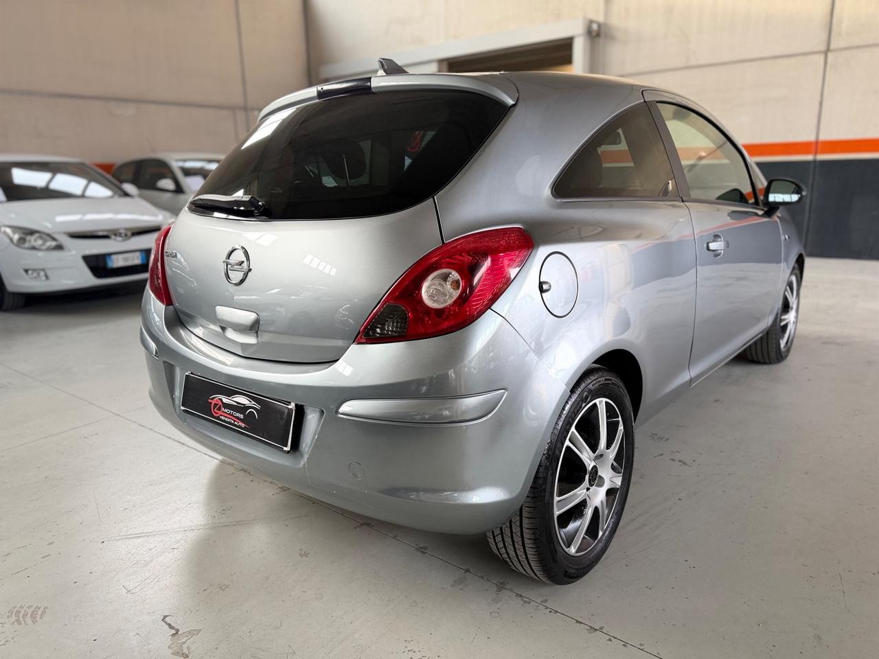 Opel Corsa 1.2 85CV 3 porte GPL-TECH Elective