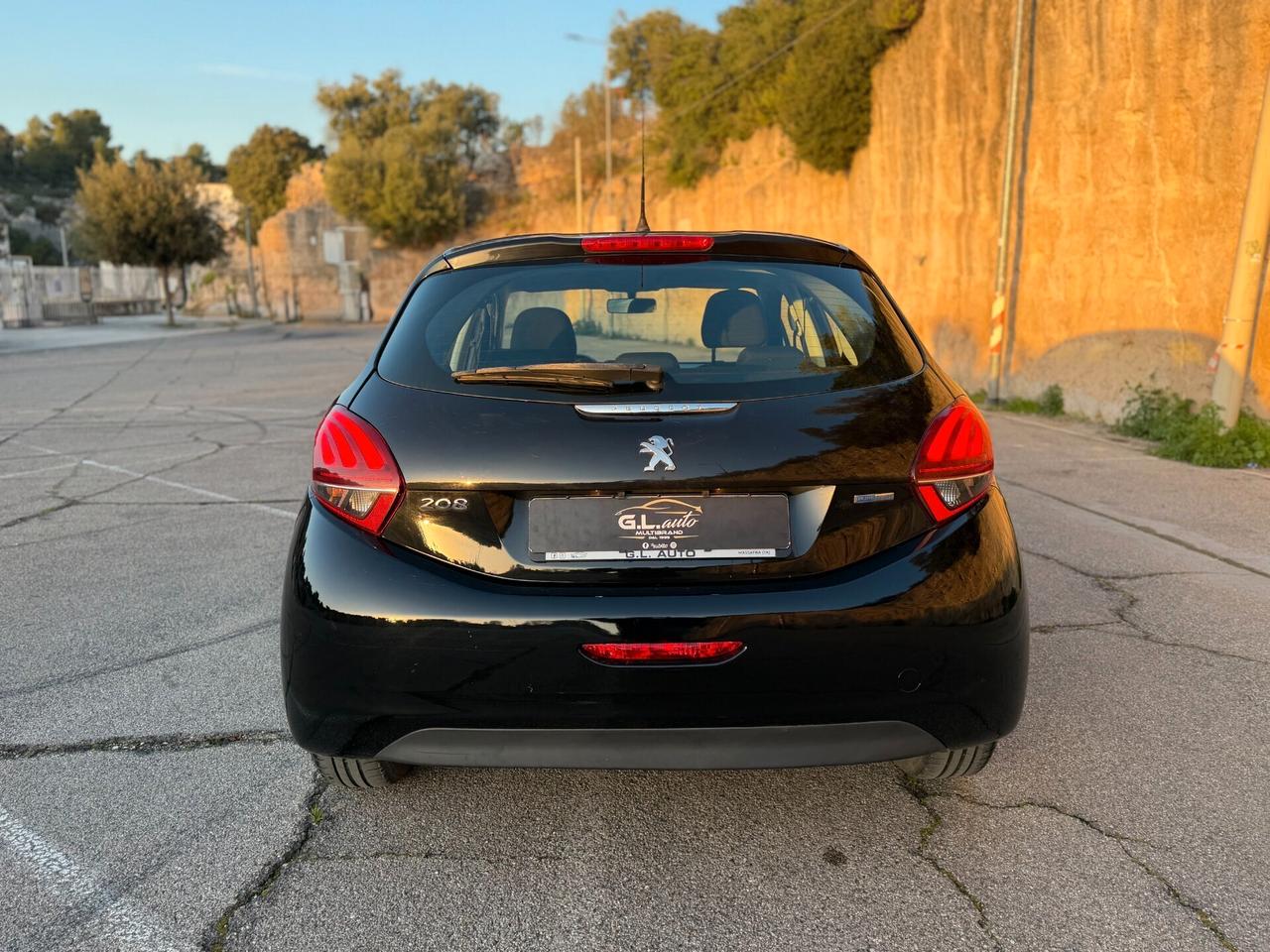 Peugeot 208 Active/1.0 68 CV/MOTORE REVISIONATO