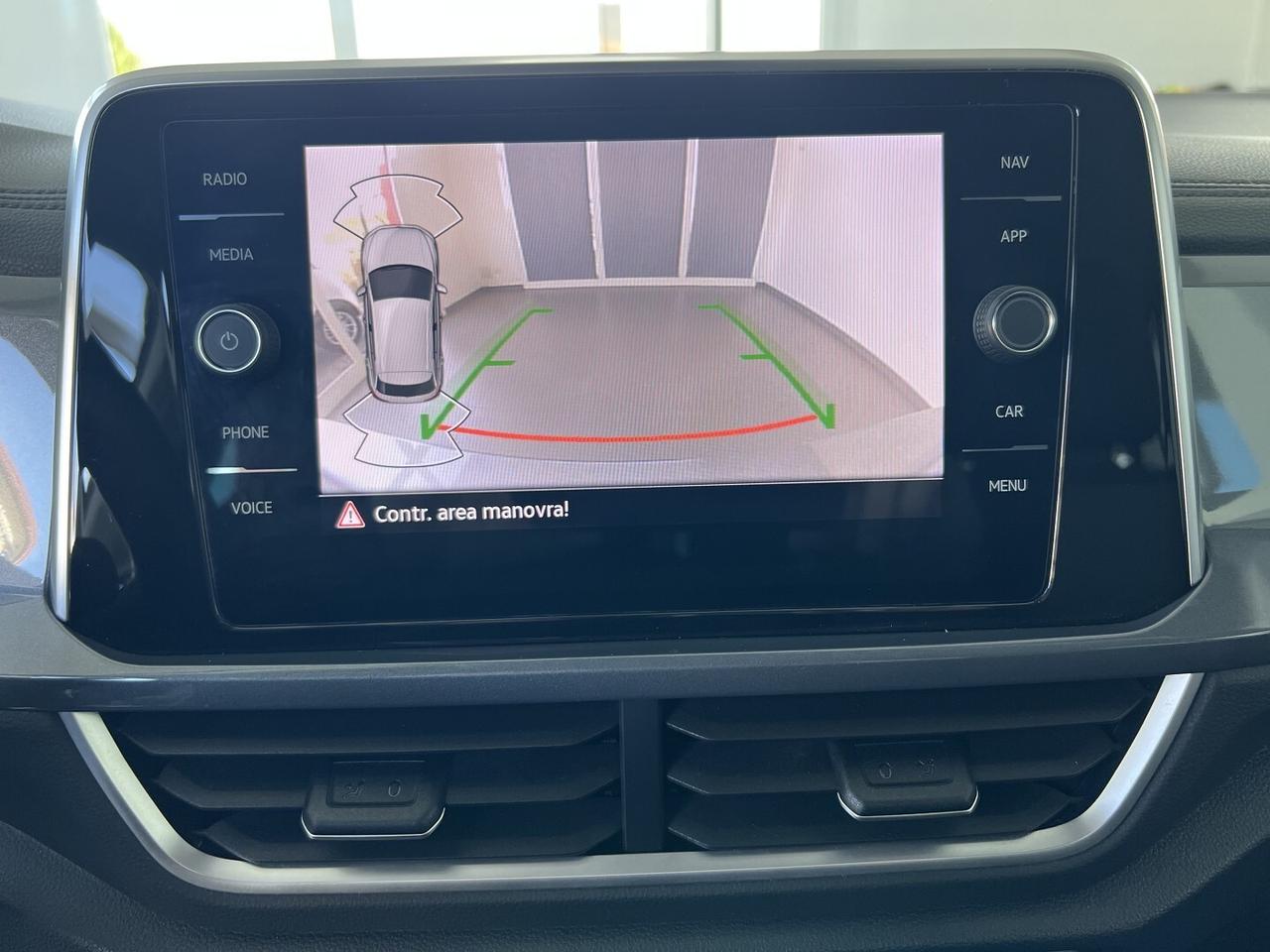 VOLKSWAGEN T- ROC STYLE - 2022