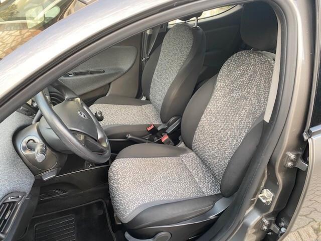 LANCIA YPSILON 1.0 HYBRID SILVER 39000KM PREZZO REALE