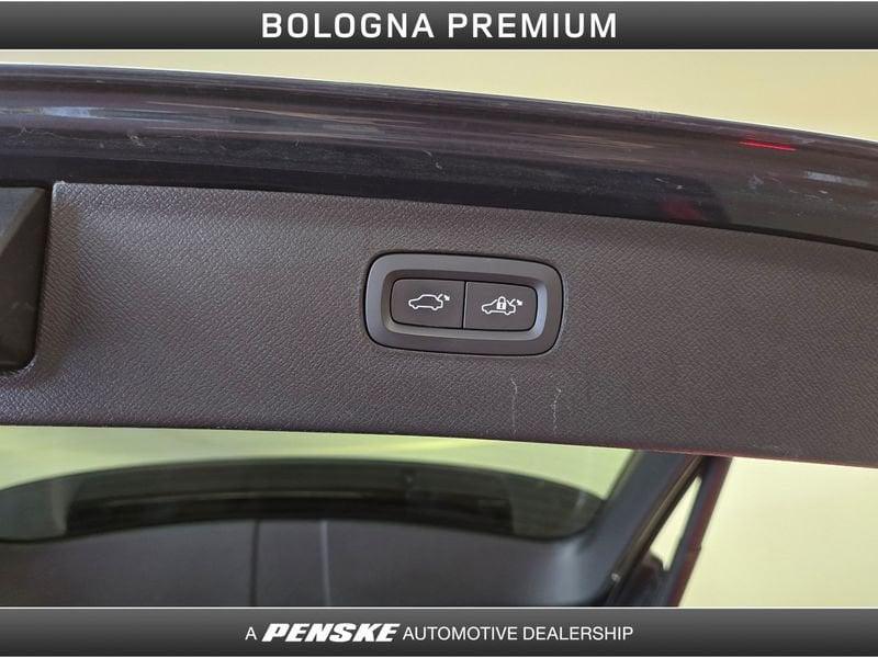 Volvo XC90 XC90 B5 (d) AWD automatico 7 posti Plus Dark
