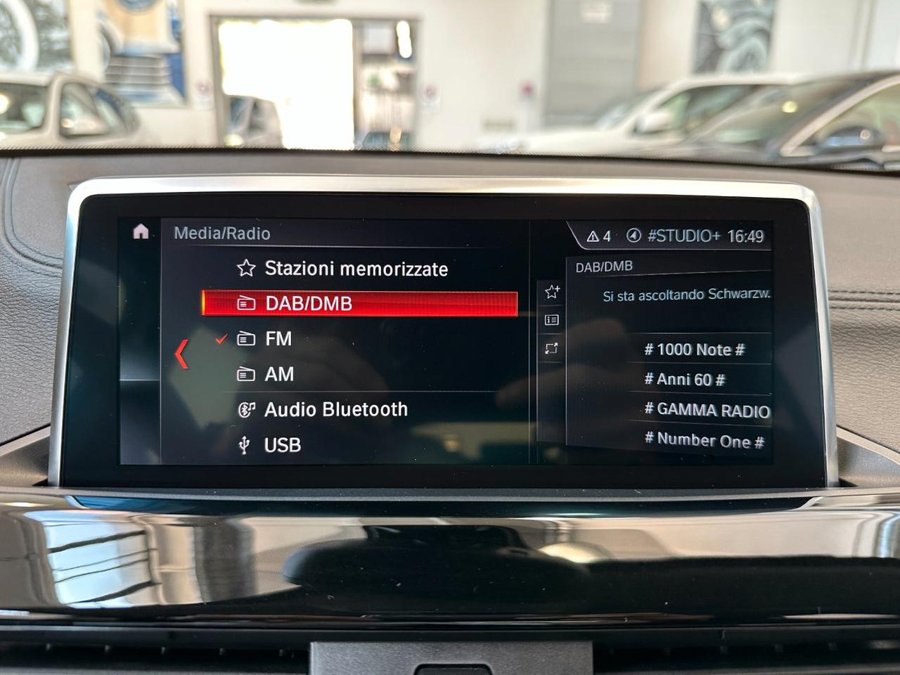 BMW X2 sdrive18d Business X Auto - LED-18"-Navi PRO - IVA