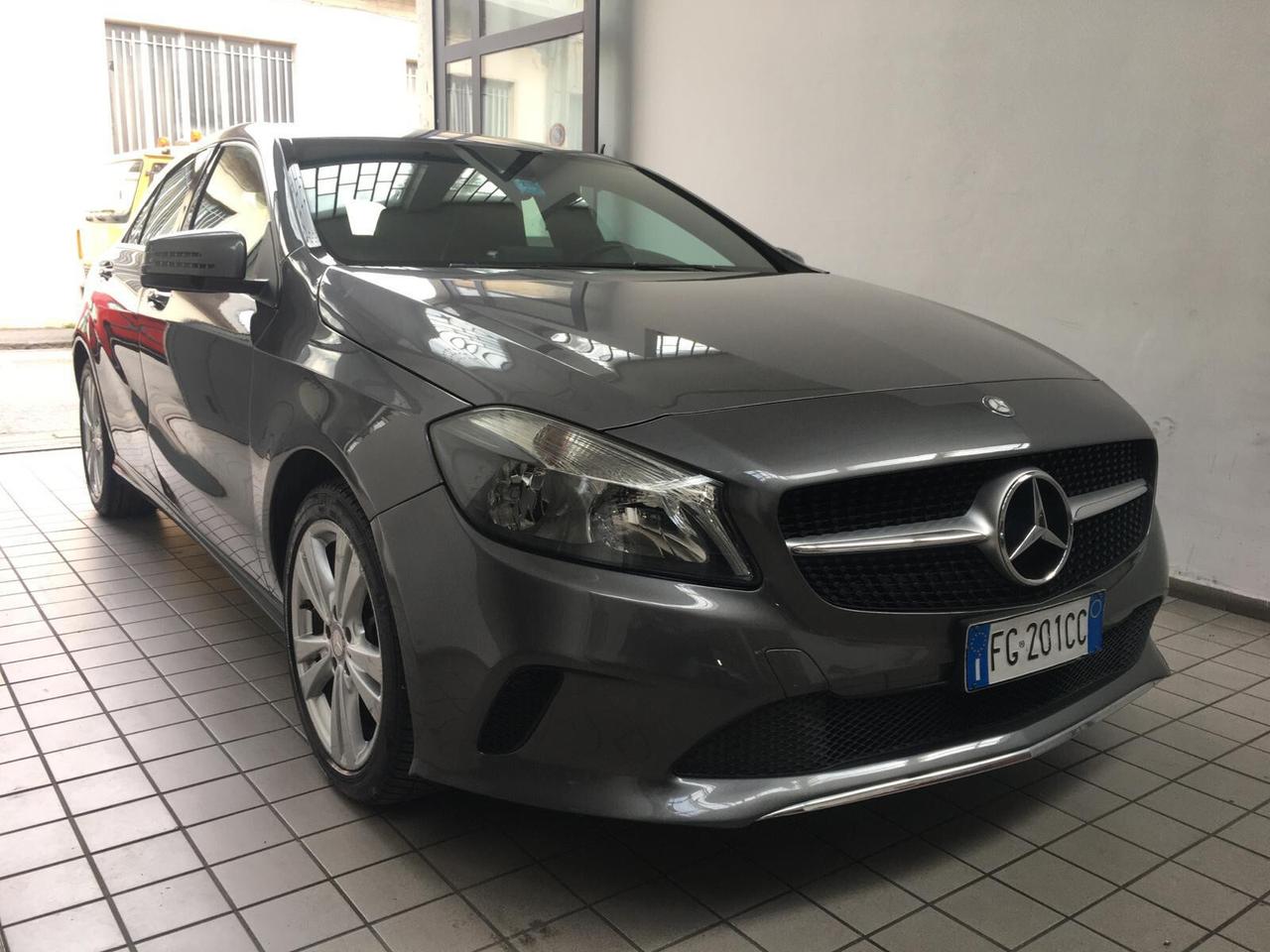 Mercedes-benz A 180 IMPECCABILE 180d Automatic Business