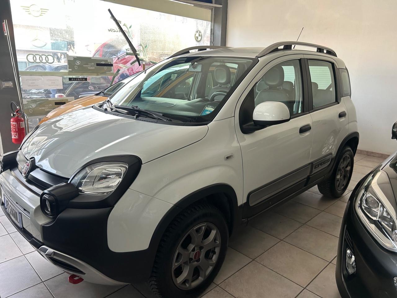 FIAT PANDA CROSS 4X4 1.3 MJ ( 79.000 KM)