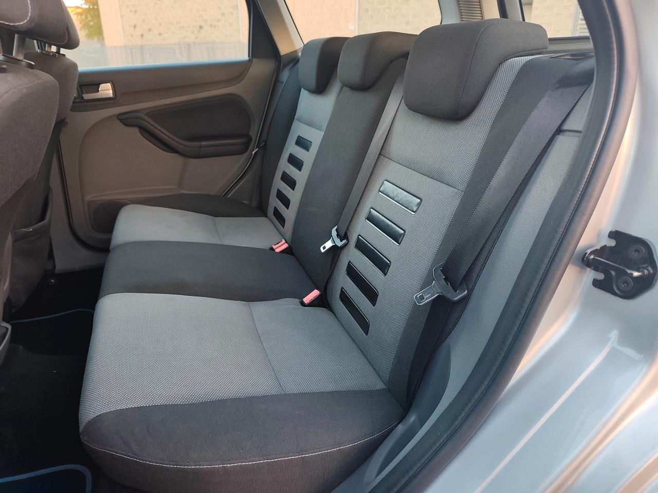 Ford Focus 1.6 TDCi neopatentati titanium