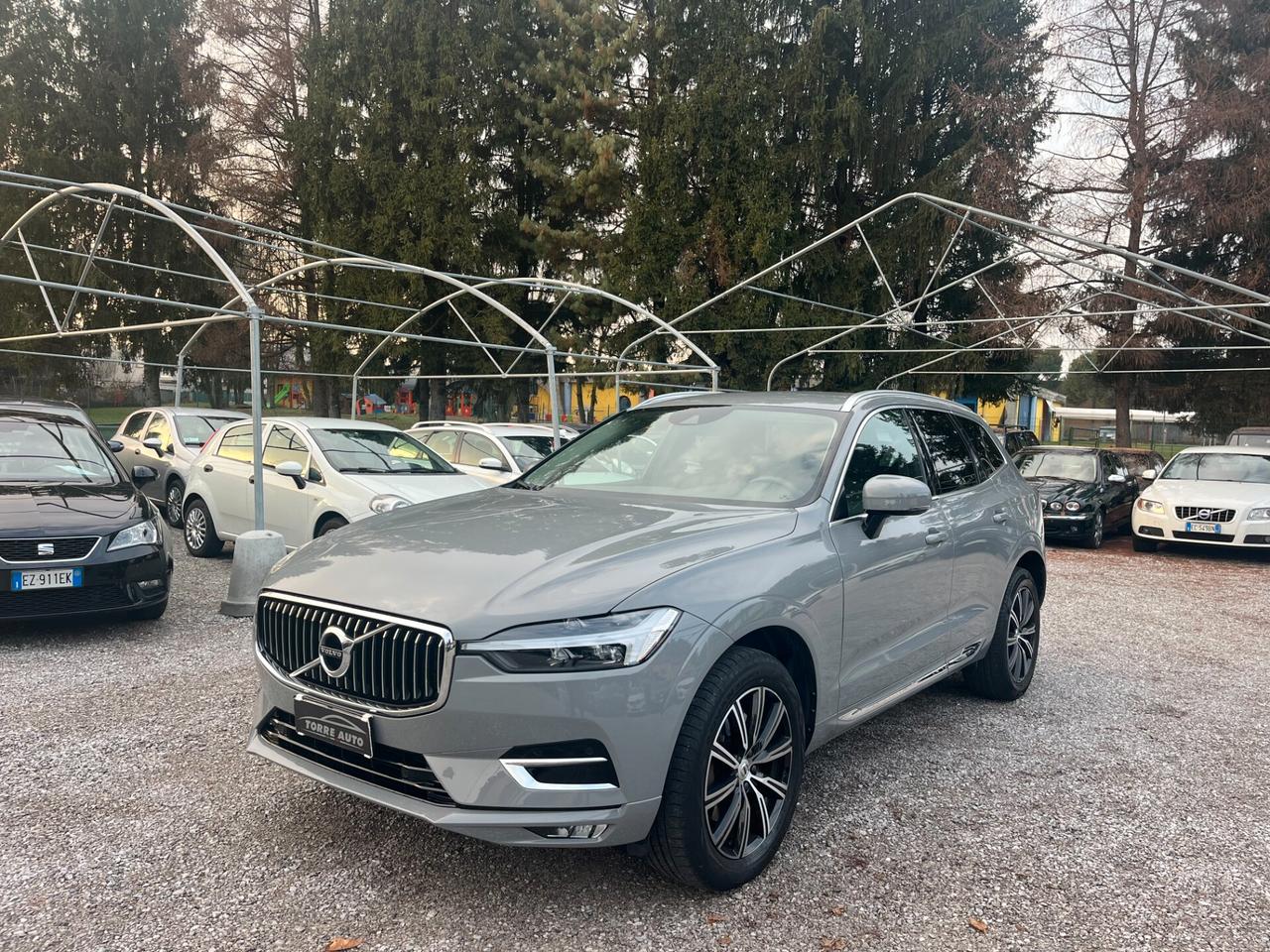 Volvo XC 60 XC60 B4 (d) AWD Geartronic Momentum Pro