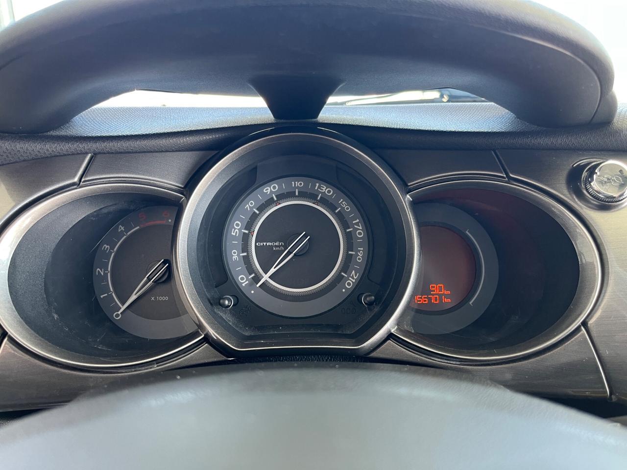 Citroen C3 1.4 HDi 70 Exclusive Full