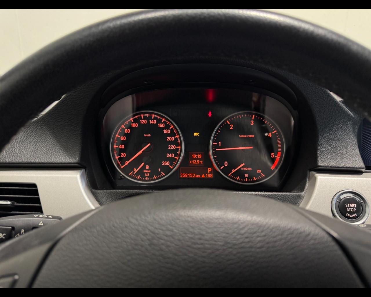 BMW SERIE 3 E90 TOURING 320 D FUTURA FL