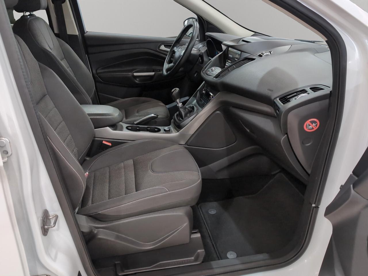 Ford Kuga 2.0 TDCI 120 CV Titanium