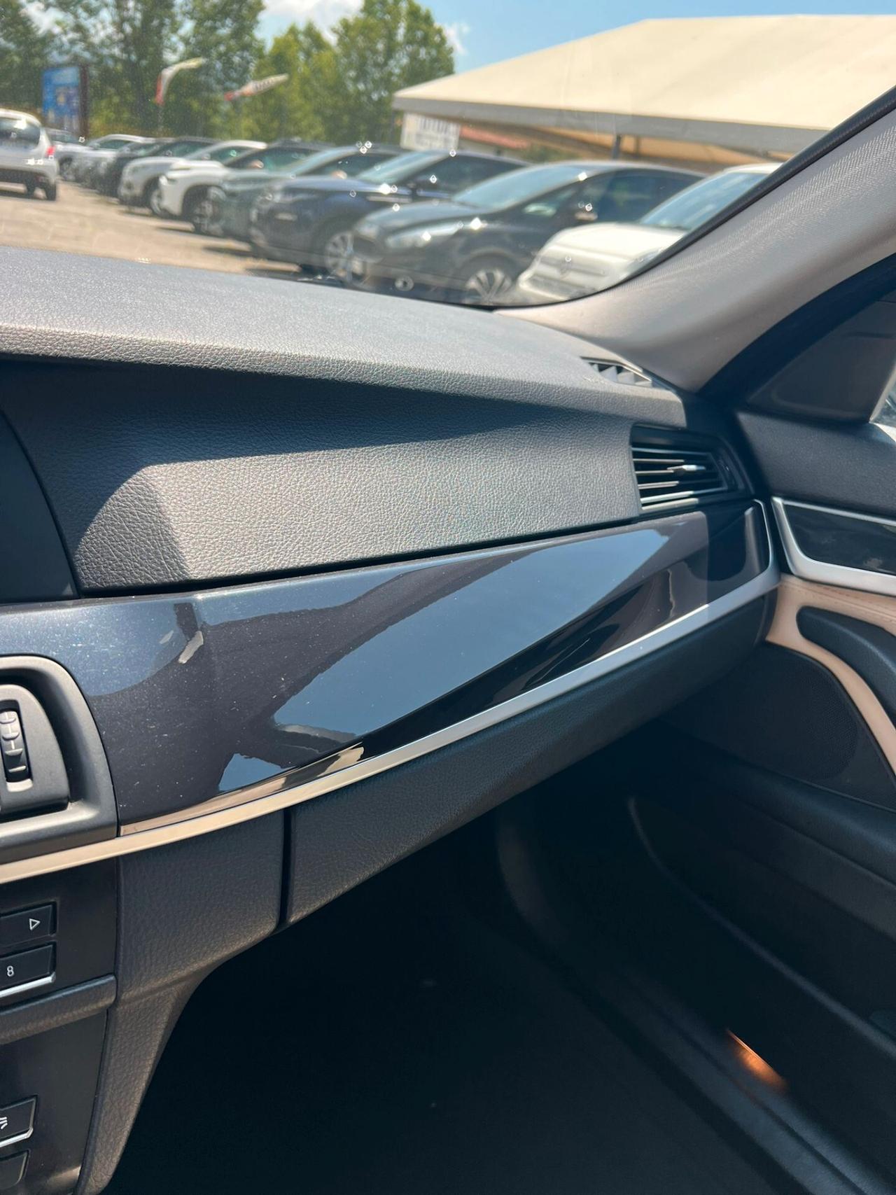 BMW 520d TOURING BUSINESS