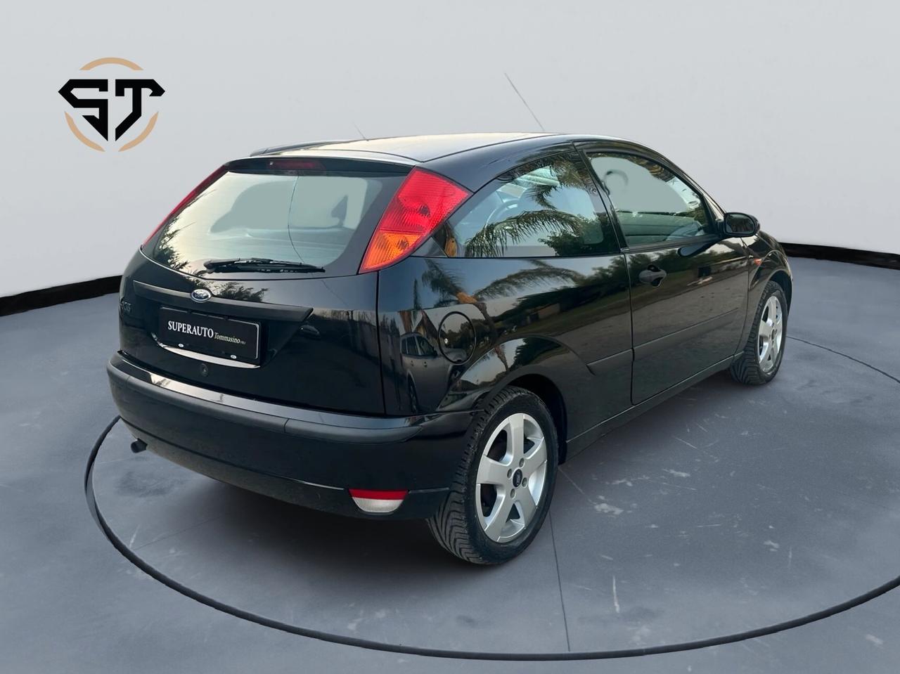 Ford Focus 1.6i 16V cat 3p. Zetec 118.000 KM