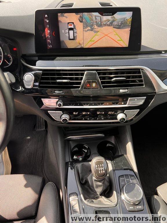 Bmw 520d xDrive Touring Luxury IVA ESPOSTA