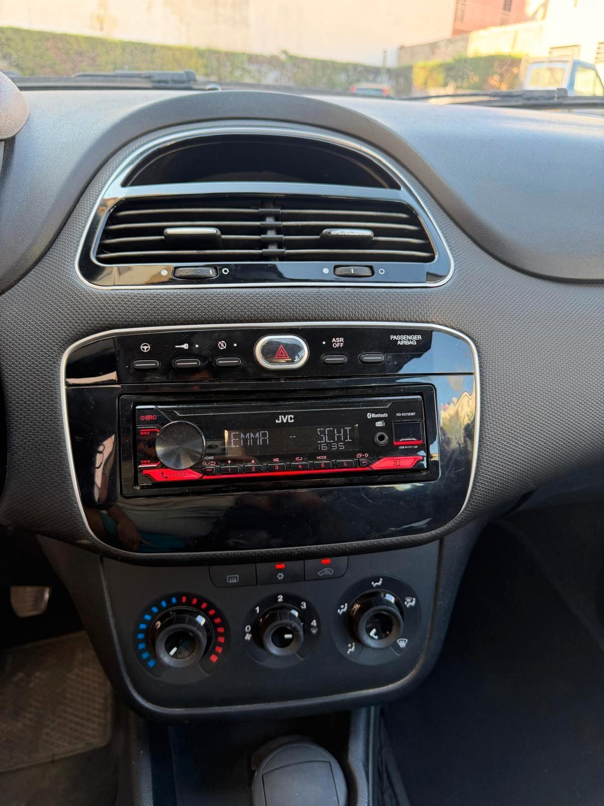 Fiat Punto 1.3 MJT II S&S 95 CV 5 porte Street