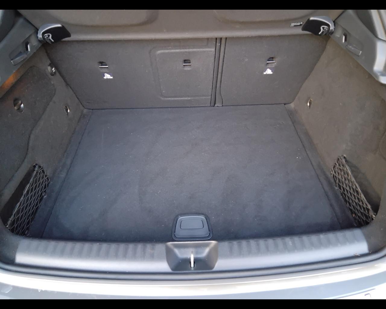 Mercedes-Benz GLA-X156 2014 - GLA 220 d Premium 4matic 177cv auto