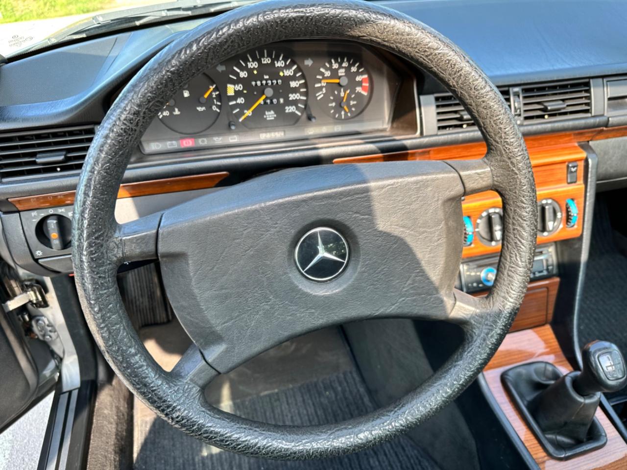 Mercedes w124 2.0 8 valvole gpl in perfetto stato