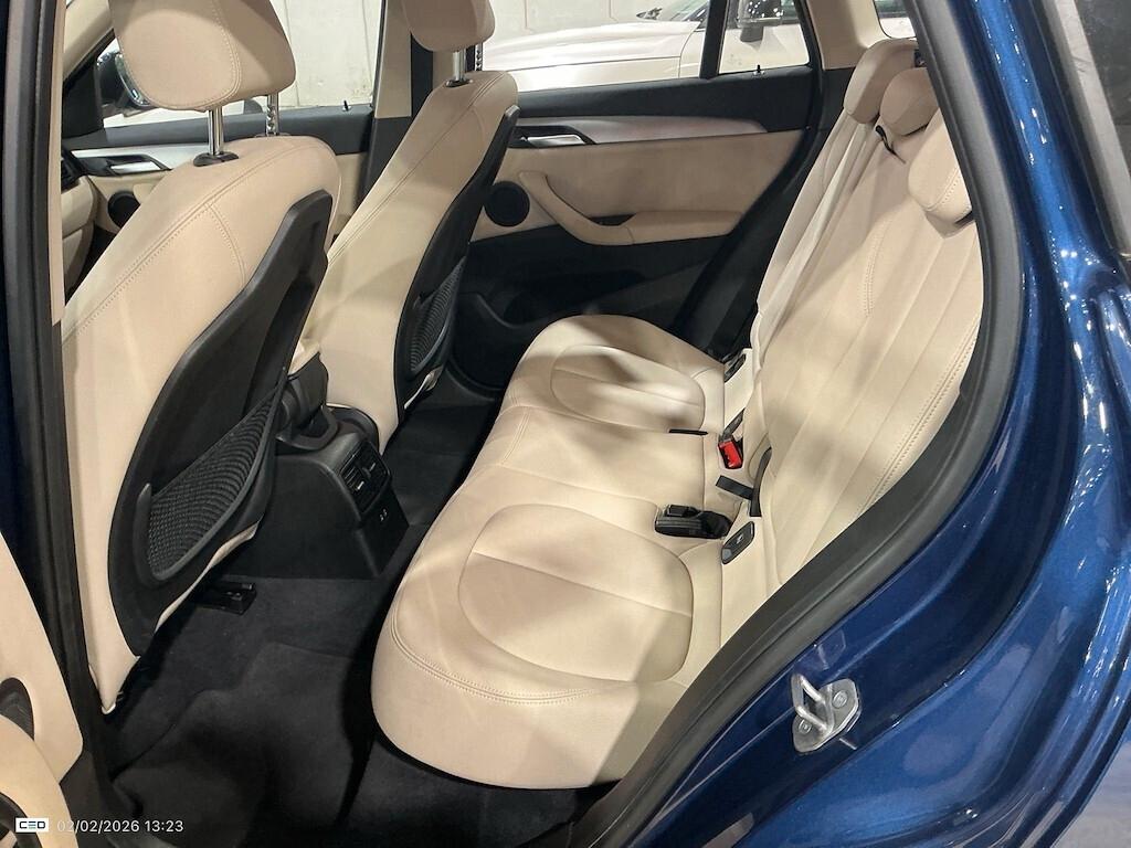 BMW X1 16D 115CV 6M. S-DRIVE BUSINESS ADVANTAGE ( FARI LED - NAVI - PELLE - PDC - CRUISE )