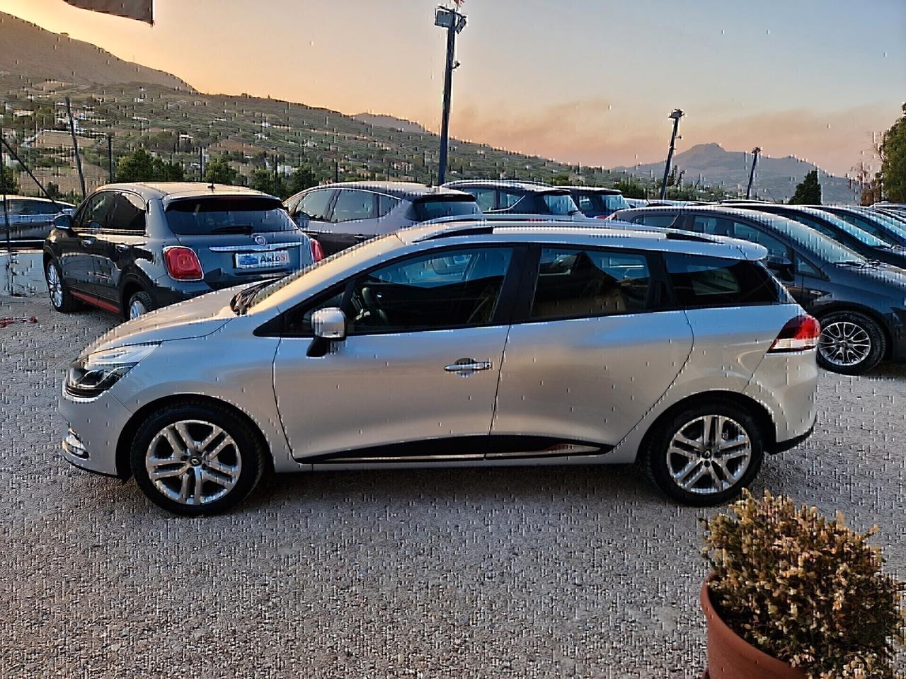 Renault Clio Sporter dCi 8V 90CV S&S 82gr. Energy EcoBusiness