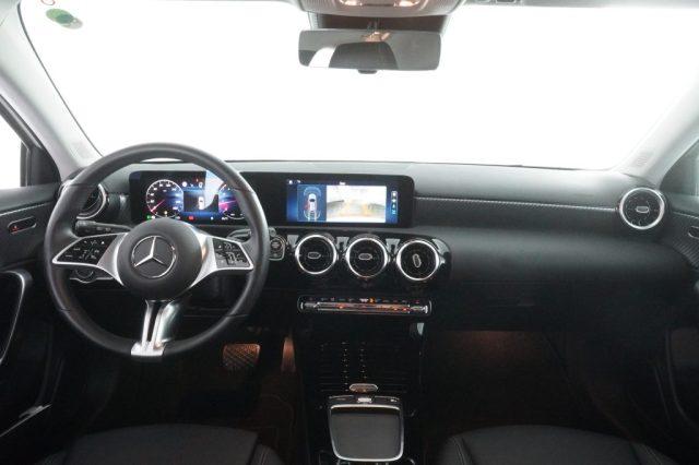 MERCEDES-BENZ A 180 A 180 Automatic Progressive Advanced