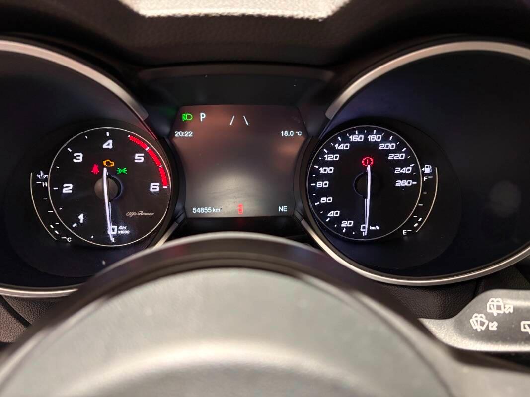 Alfa Romeo Stelvio 2.2 t Ti Q4 210cv auto