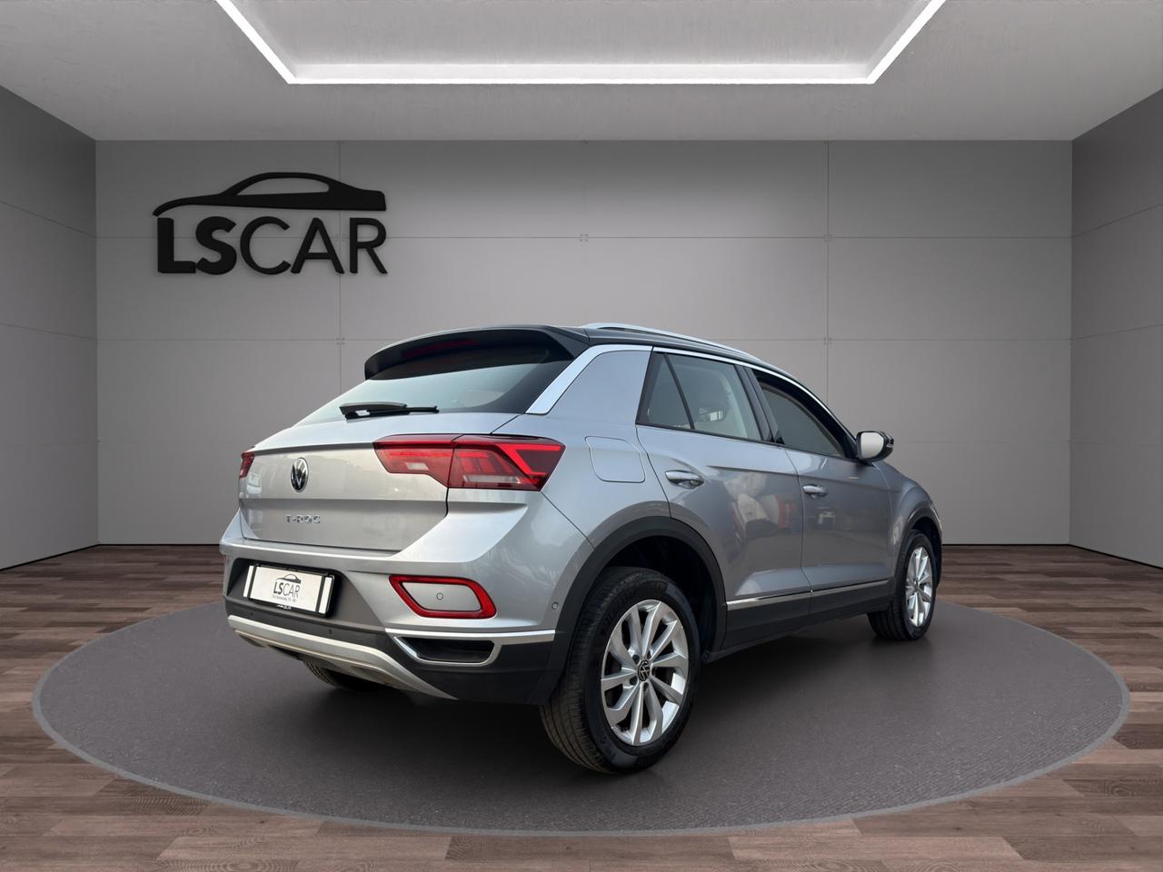 Volkswagen T-Roc 1.0 tsi STYLE 110cv - Unipro - Promo Finanziamento - Garanzia - Virtual Cockpit - Navi Pro - Retrocamera - IQ Light