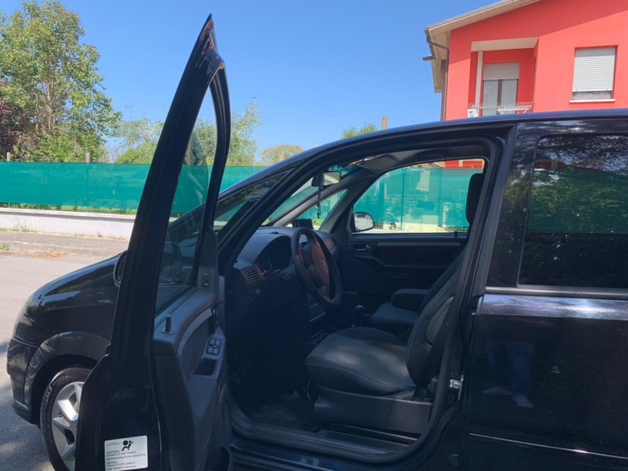 Multispazio 1.3 Diesel neopatentati accessoriata