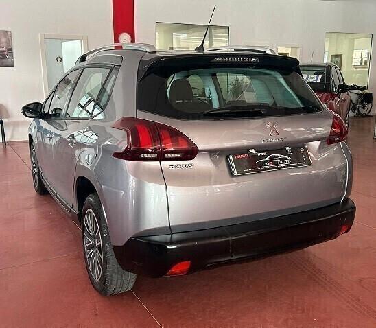 Peugeot 2008 Serie4 Benzina 1200 CV 110 Km 27.850 X NEOPATENTATI garanzia 12 mesi