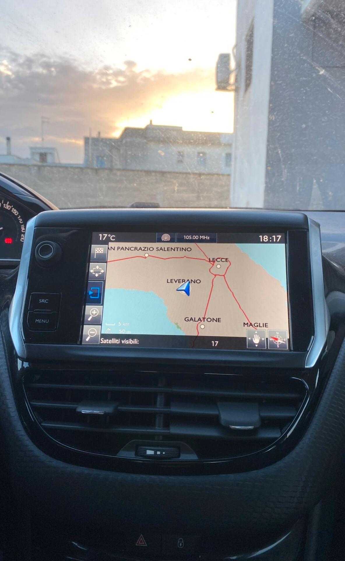 Peugeot 208 BlueHDi 75 5 porte Allure