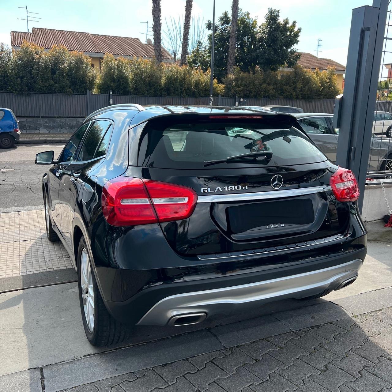 Mercedes-benz GLA 180 GLA 180 d Automatic Premium