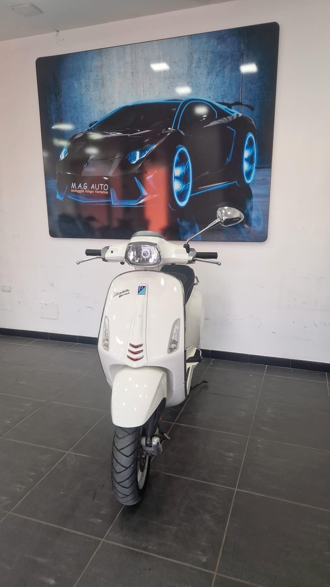 Piaggio Vespa 125 Sprint