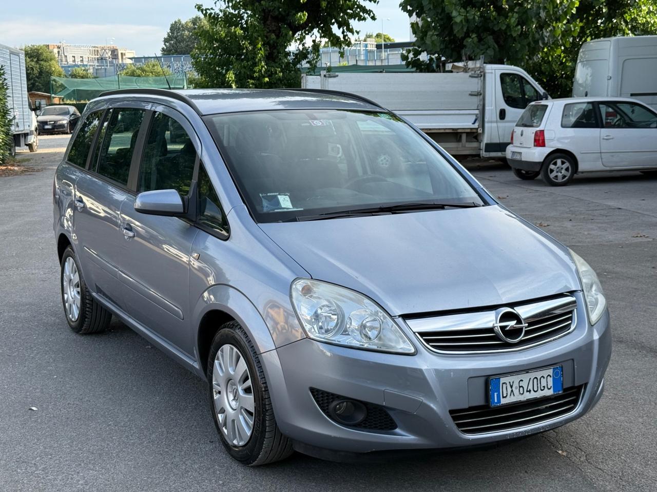 Opel Zafira 1.6 16V ecoM 94CV Cosmo